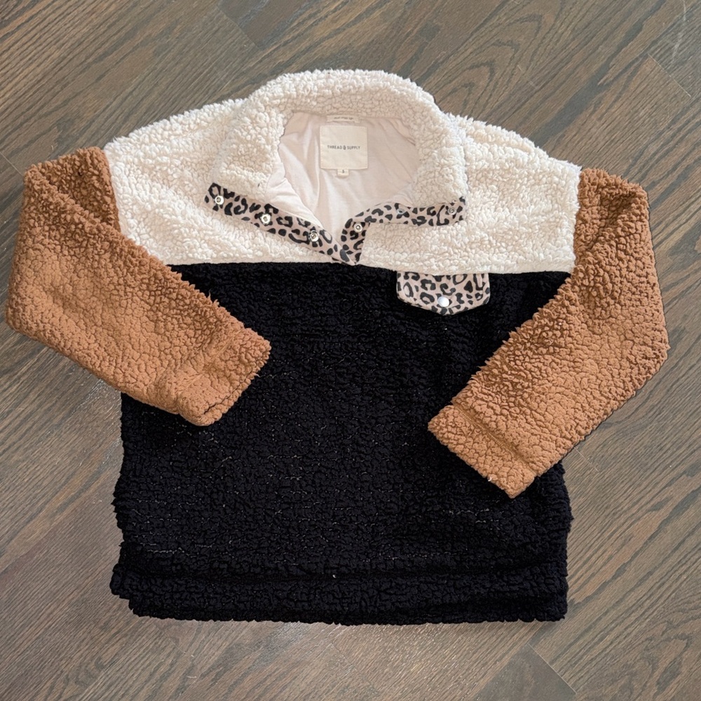 Thread & Supply Wubby Colorblock Fleece Pullover | S